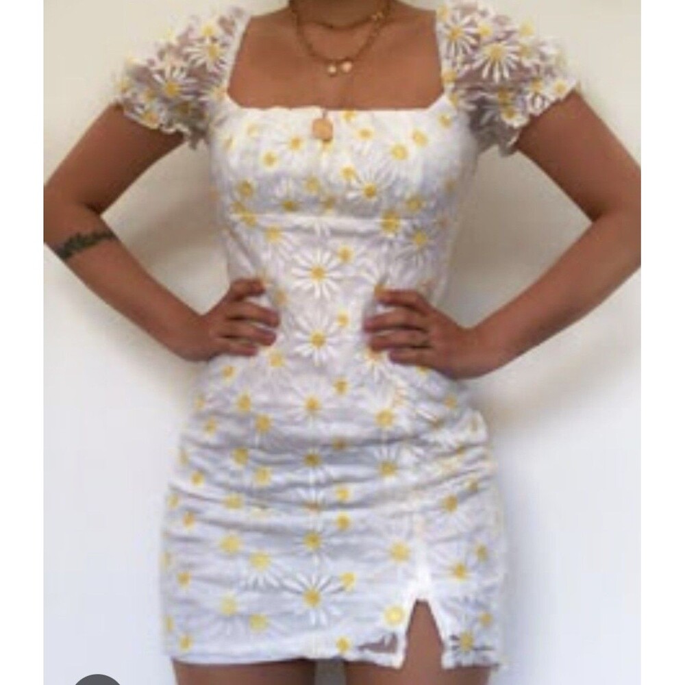 Lucy & Dity Vestido Mujer Talla S Blanco Floral Margaritas Amarillas  Verano